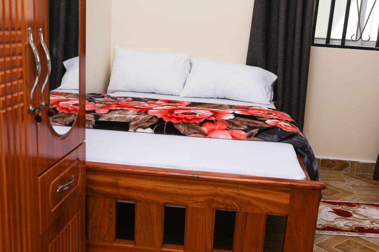 Chibuba Airport Accommodation Daressalam Exterior foto