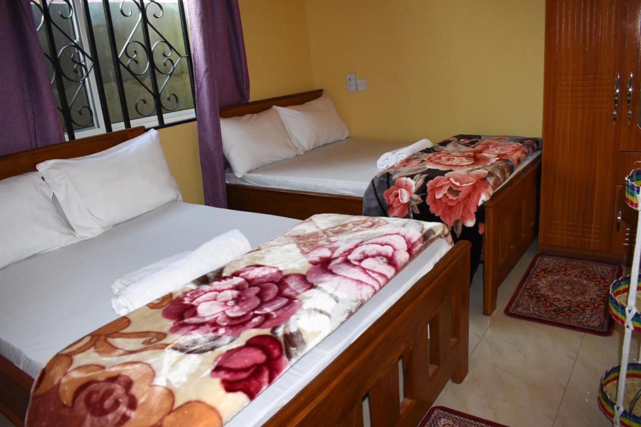 Chibuba Airport Accommodation Daressalam Exterior foto
